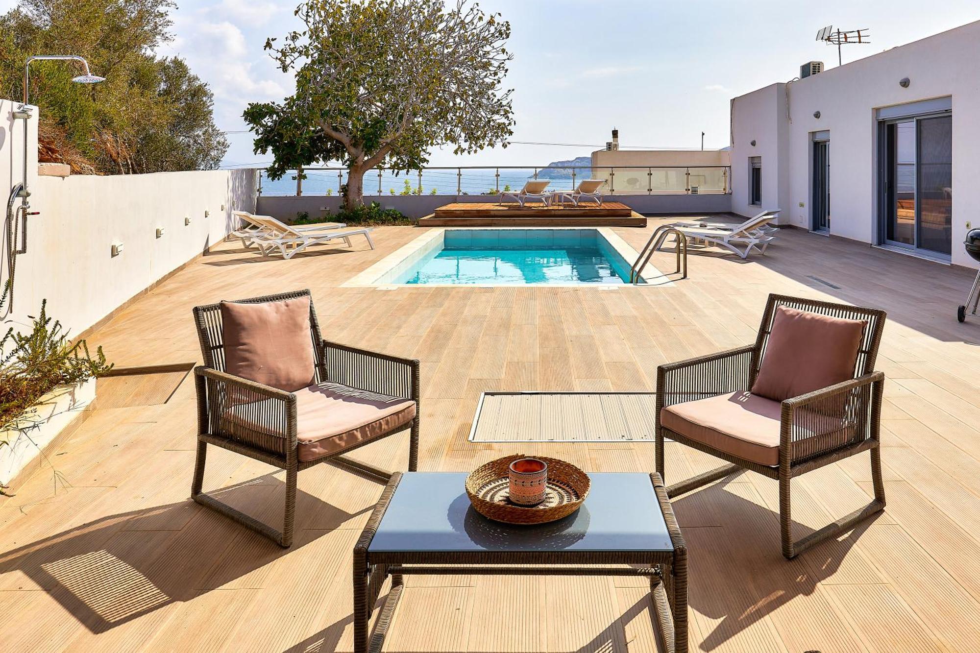 Emilia - With Private Swimming Pool * Agia Pelagia (Kreta)